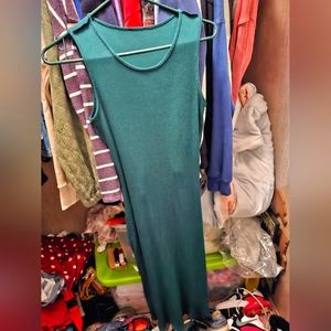 Size M Sugarlips fitted dress, color green.